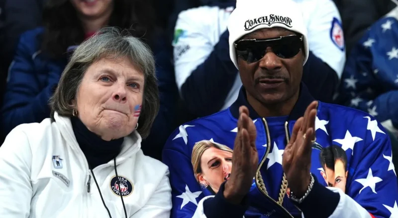 Snoop Dogg at the curling