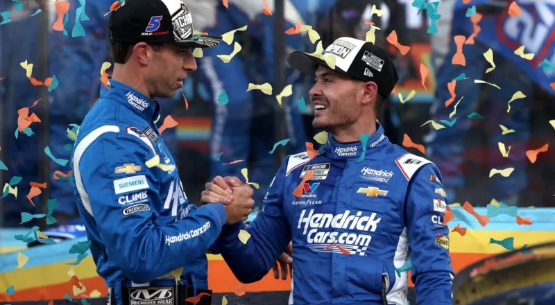 Kyle Larson signs a five-year contract extension with Hendrick