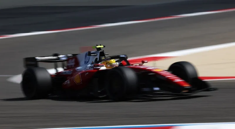 lewis-hamilton-ferrari-2.jpg