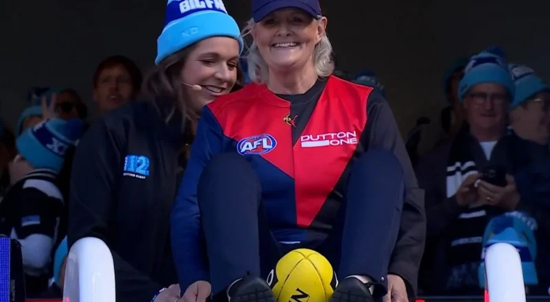 Governor general takes the plunge in first Big Freeze since Neale Daniher’s death – video