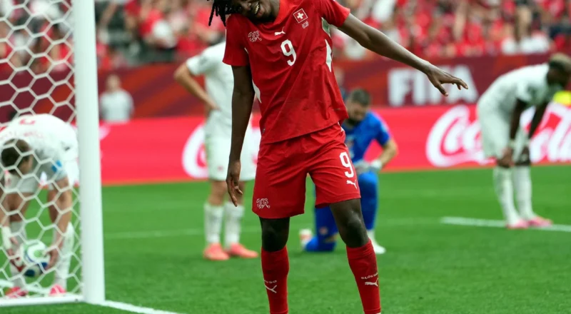 Canada lose home advantage for last 32 after Switzerland win to take top spot