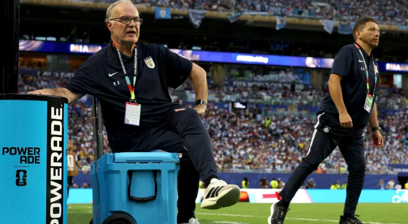 Football Daily | Uruguay misfire and leave Bielsa-ball in danger of kicking the bucket