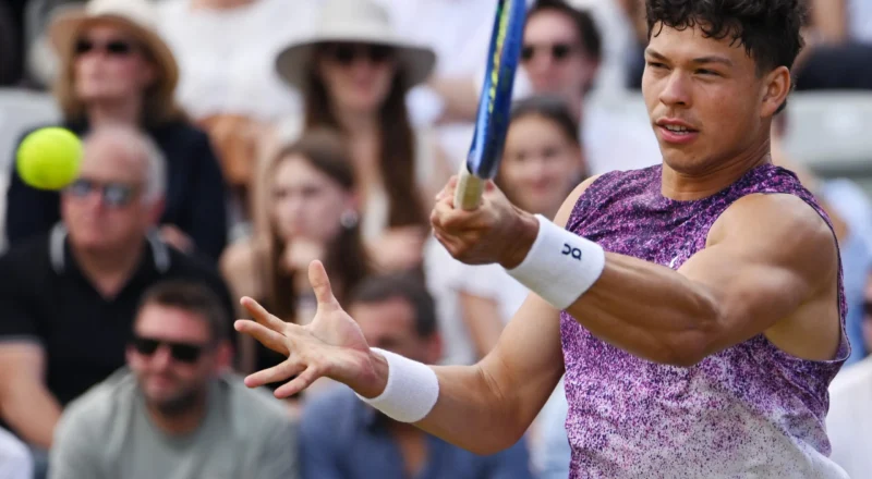 Ben Shelton bests fellow American Taylor Fritz in Stuttgart for first title on grass