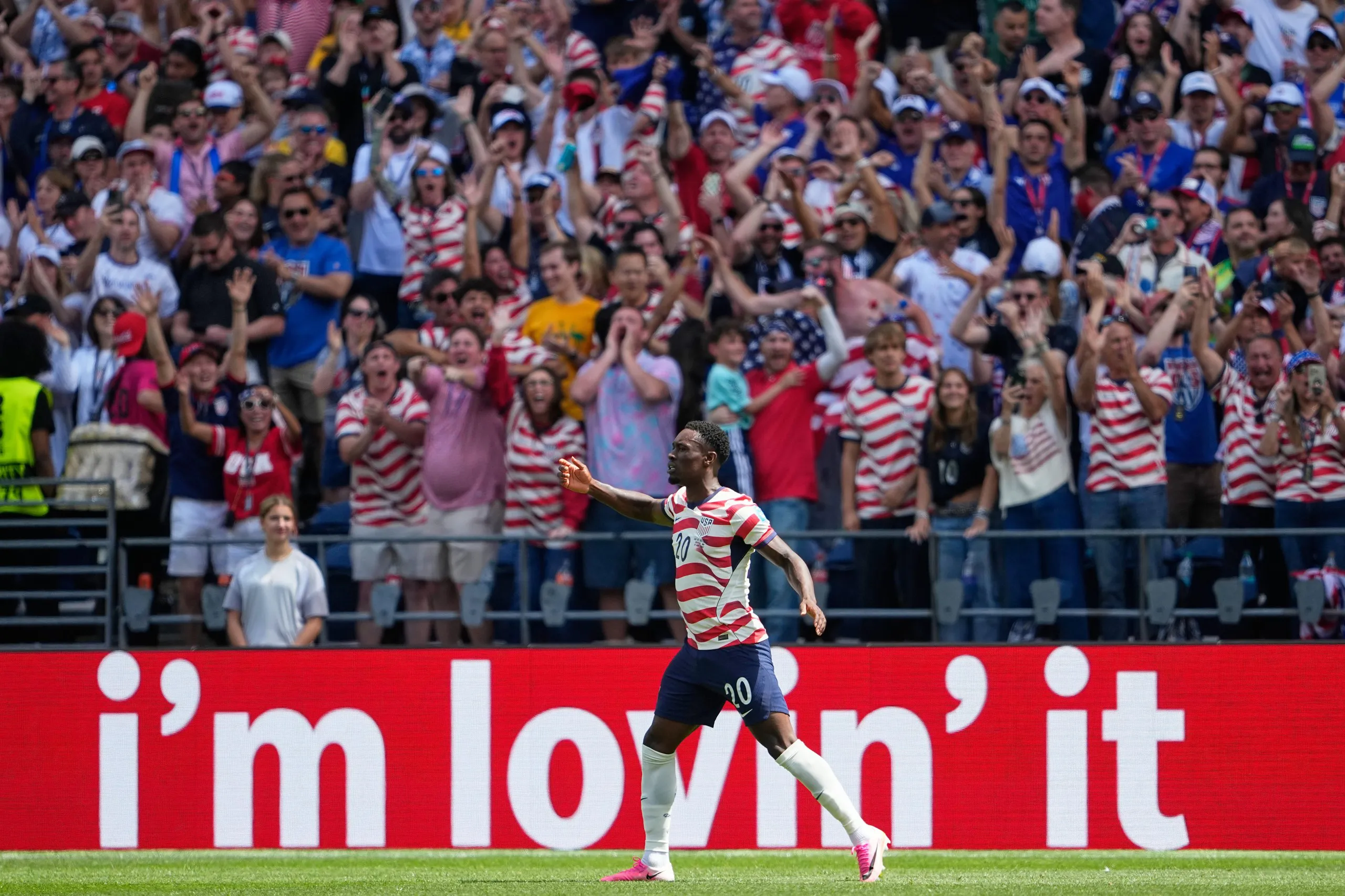 Folarin Balogun celebrates after USA took the lead against Australia