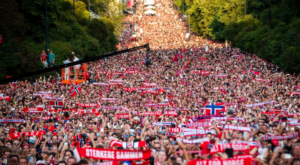 2280.jpg Norway turn World Cup heartbreak into celebration as huge crowds pack Oslo
