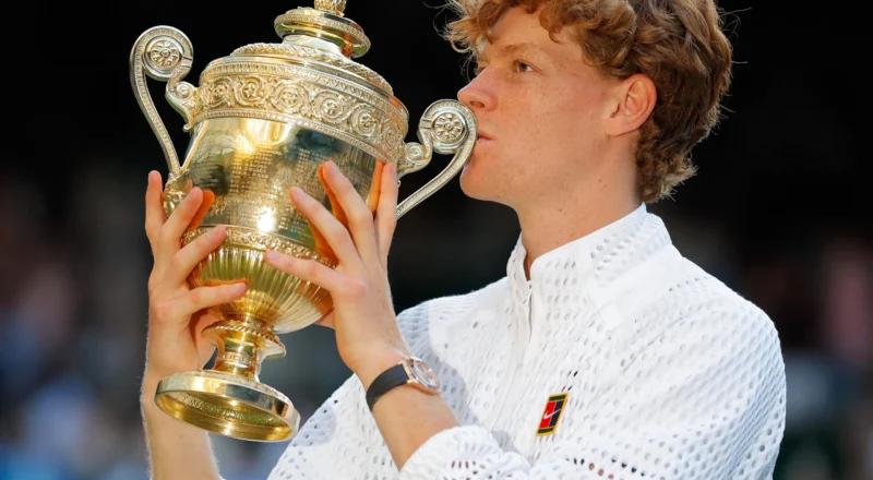 Jannik Sinner powers past Alexander Zverev in four sets to retain Wimbledon title
