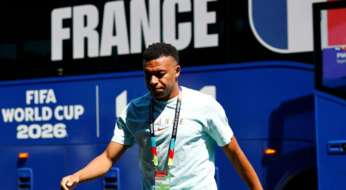4375.jpg Paraguay v France: World Cup last 16 – live