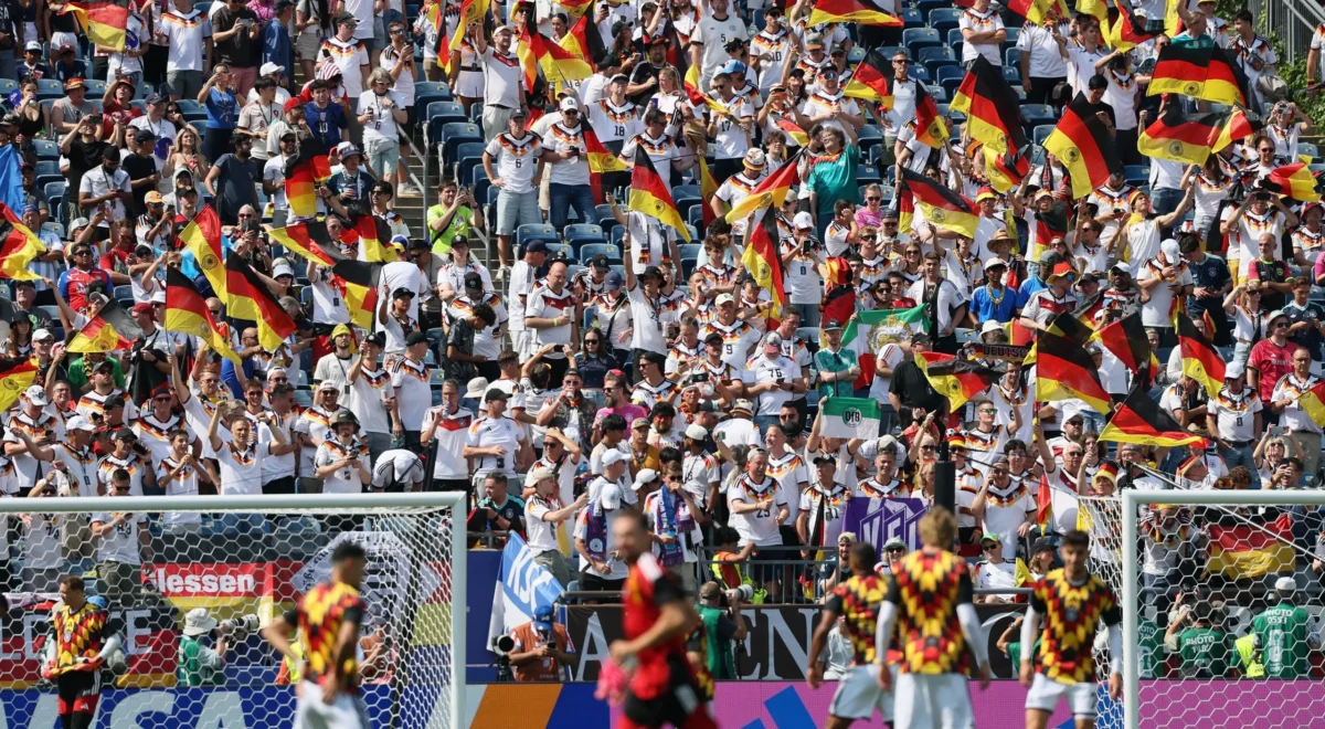 4885.jpg Freddy the German: psyop, mirror to US rapacity or Tocqueville in a CR7 shirt?