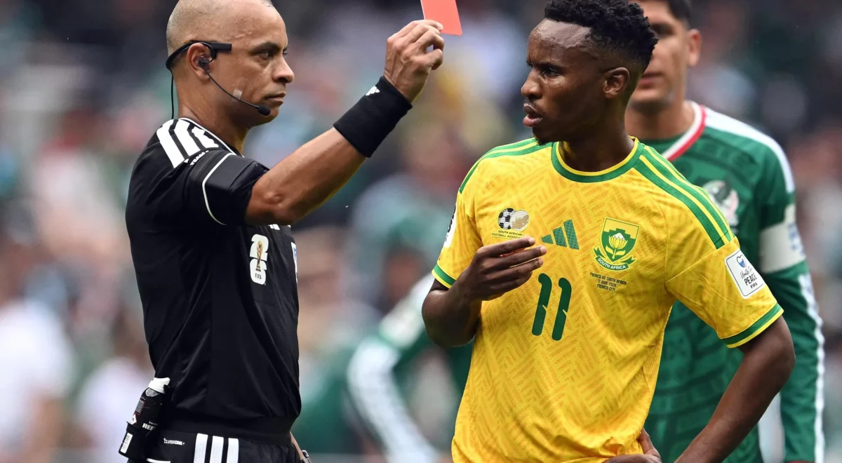 6880.jpg The World Cup of Calvinball: Fifa’s hasty changes turn refereeing into a free-for-all | Beau Dure