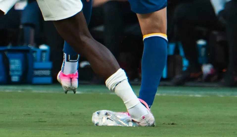 Folarin Balogun’s tackle on Tarik Muharemovic showed no malice, but deserved a sending off because it endangered the safety of an opponent.